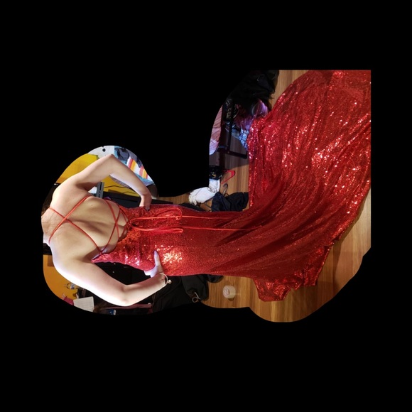 RED SEQUIN PROM DRESS - Picture 5 of 5